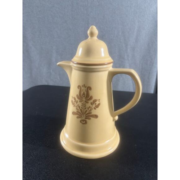 Pfaltzgraff Brown Village Beverage Server Coffee Pot Tea Pot with Lid Stoneware - Picture 3 of 9